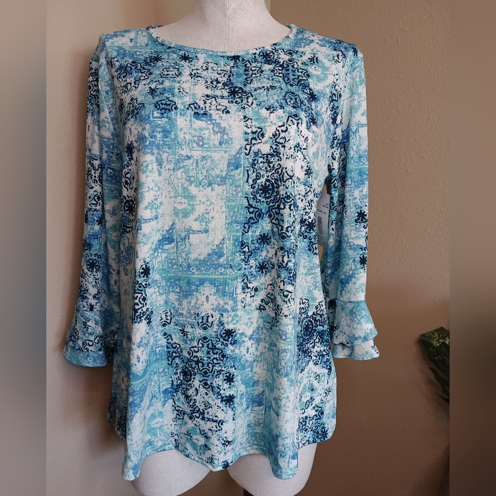 N Touch Blue Patterned Women's Top NWT